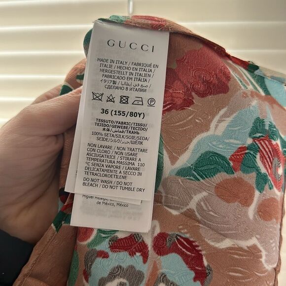 Gucci x Nojum Silk Floral Embossed Blouse - Picture 6 of 6